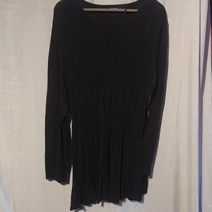 Daisy Fuentes Sweater Tunic